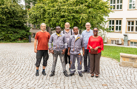 Mitarbeiter des EPH mit den Partnern aus Ruanda
